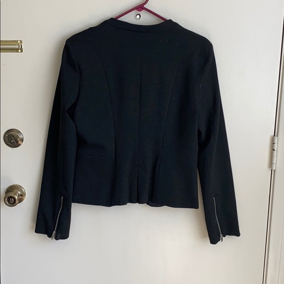 Charcoal grey jersey material blazer💸💸 - Picture 3 of 3